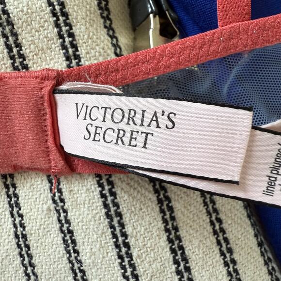 Victoria's Secret Dream Angels Blue Chantilly Eyelash Lace Plunge Pushup Bra 32D - Picture 5 of 6